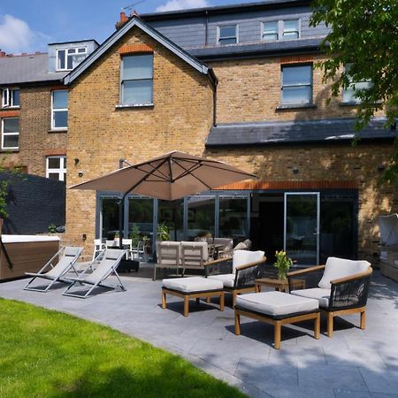 Villa Dream House London With Gym, Cinema And Housekeeper à Ealing Extérieur photo