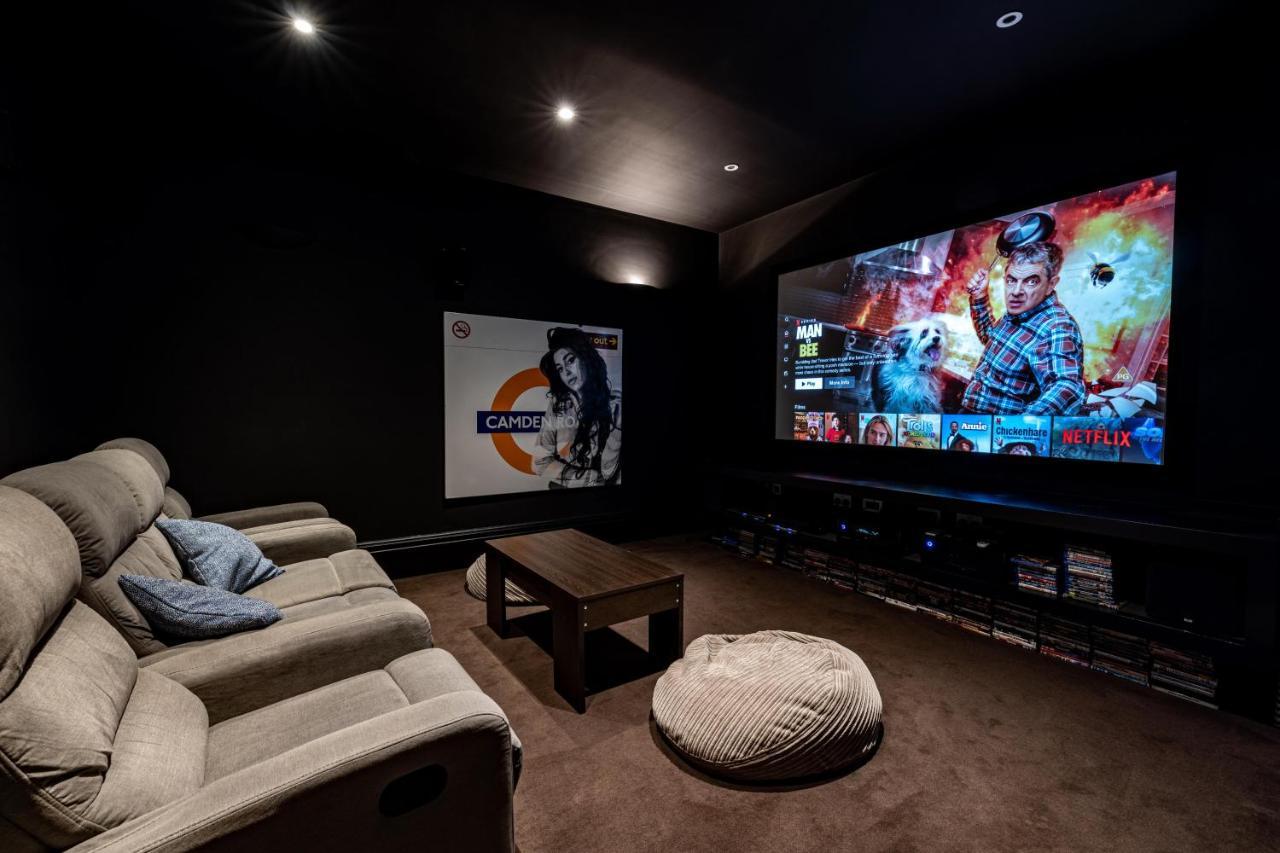 Villa Dream House London With Gym, Cinema And Housekeeper à Ealing Extérieur photo